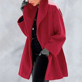 Lauren – Elegant wool coat with wide collar
