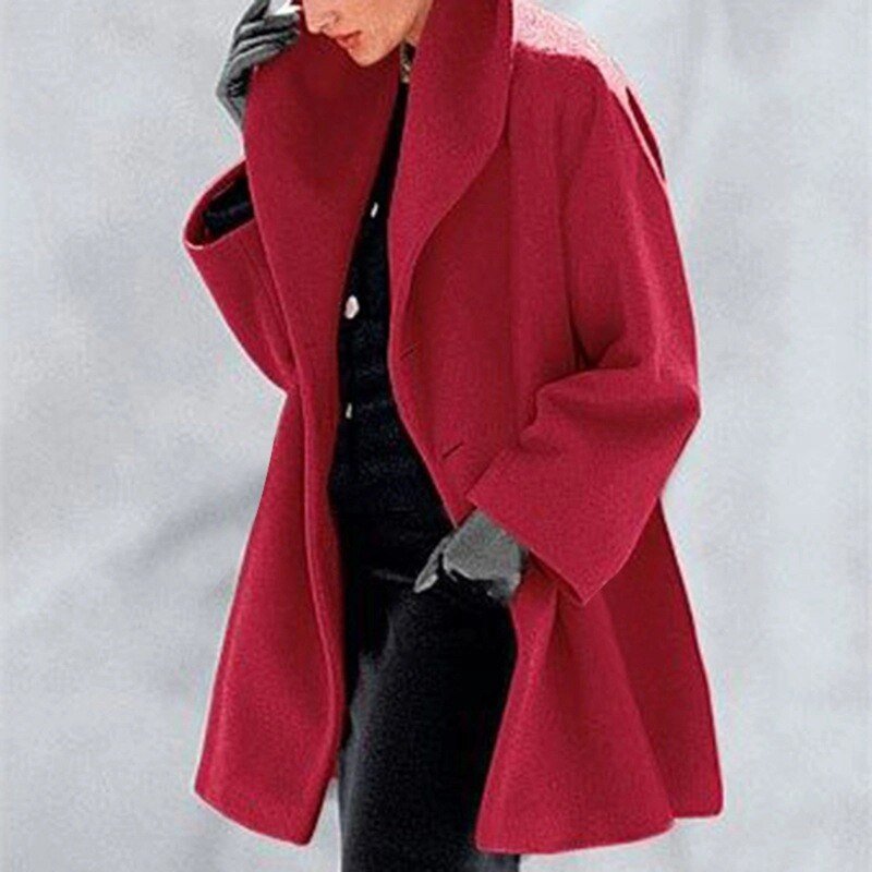 Lauren – Elegant wool coat with wide collar